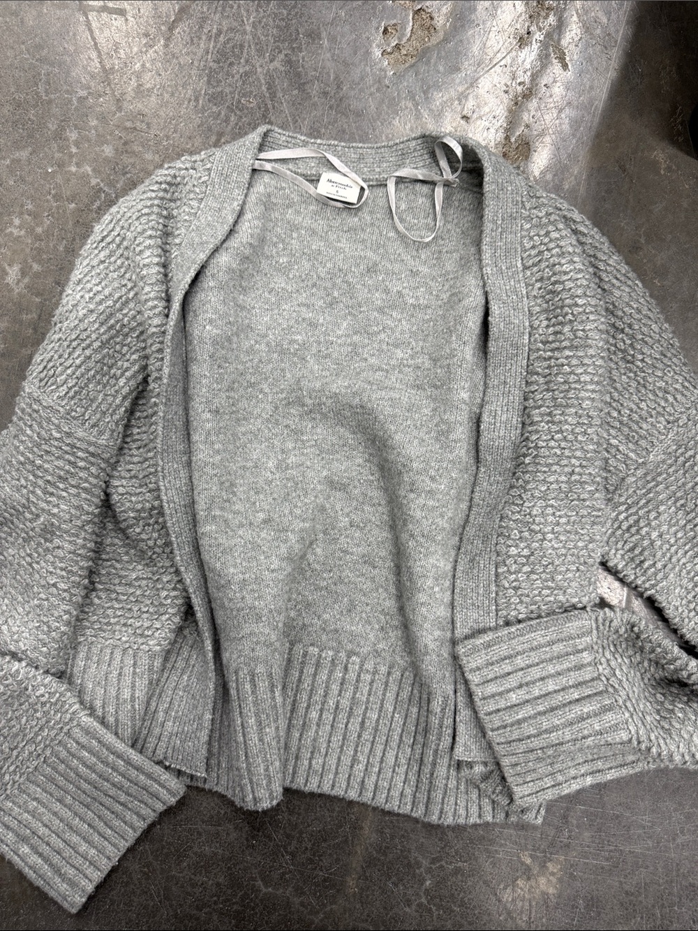 Abercrombie & Fitch Light Gray Open-Front Knit Cardigan
